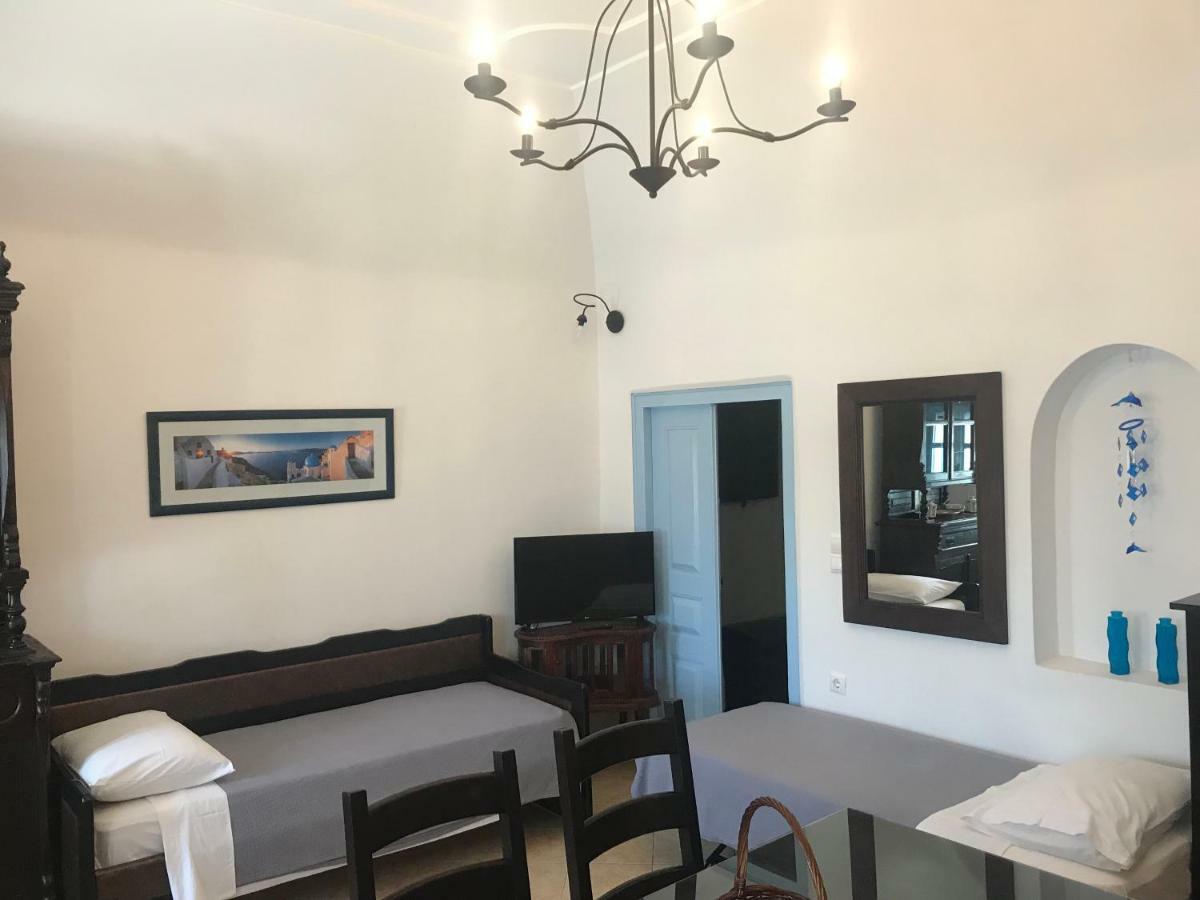 בית הארחה Emporio  	Katsinaros House מראה חיצוני תמונה